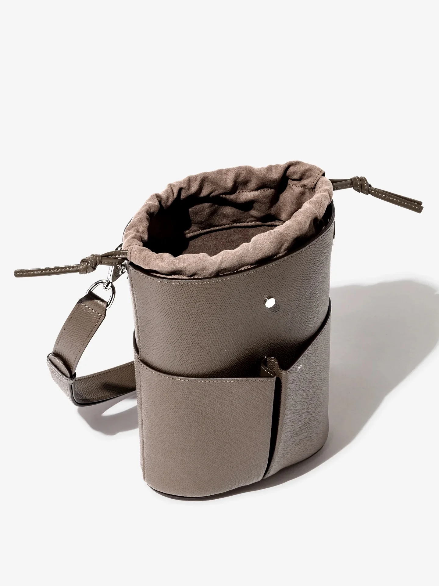 Low Five - Image 6